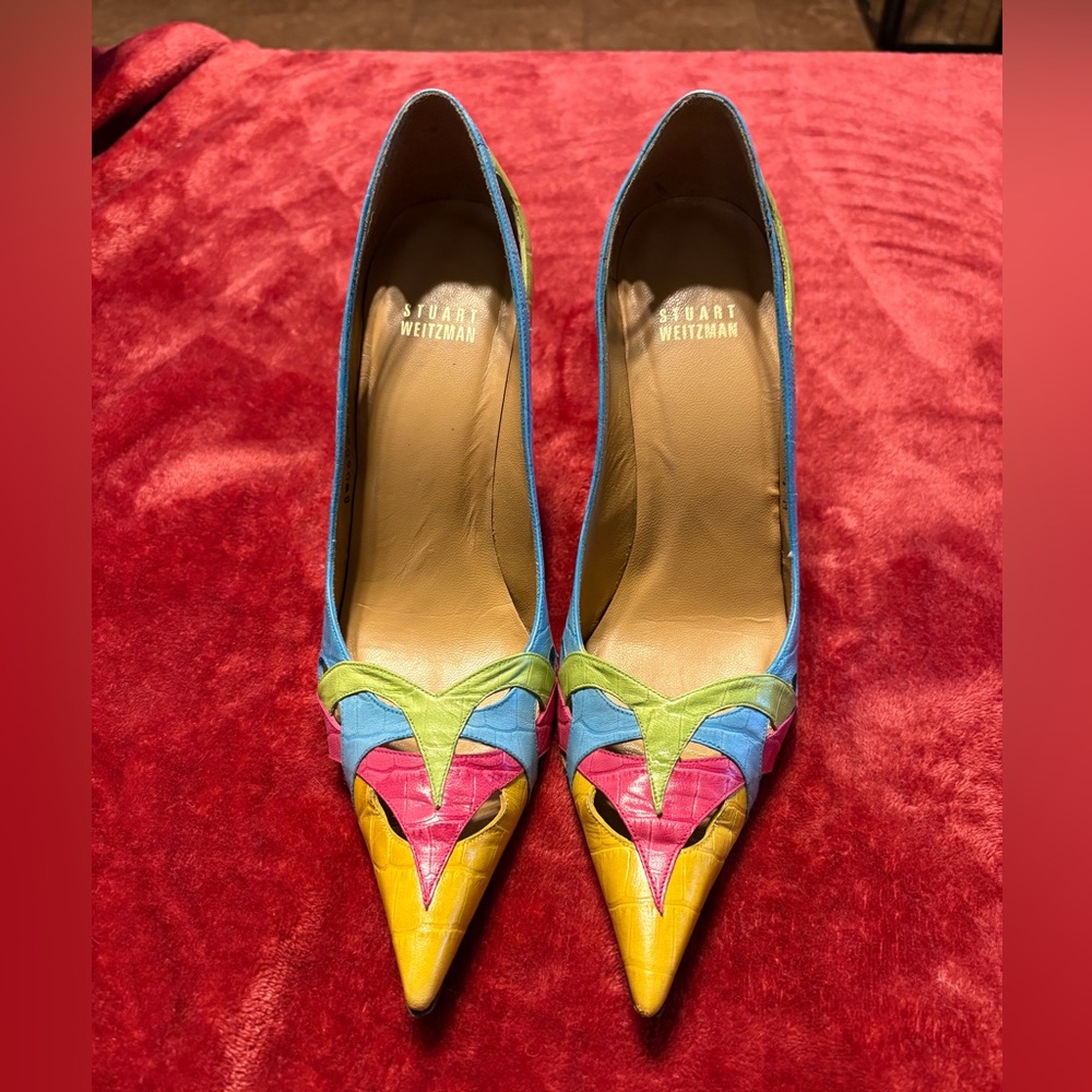 Beautiful Stuart Weiztman Pumps.